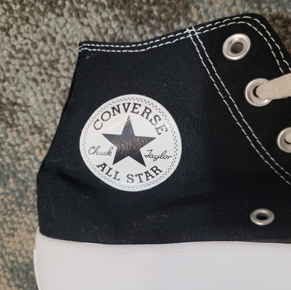 Like Womena Womens High Top Chucks - Picture 2 of 2